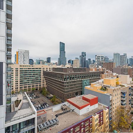 Toronto Garden Suites Экстерьер фото