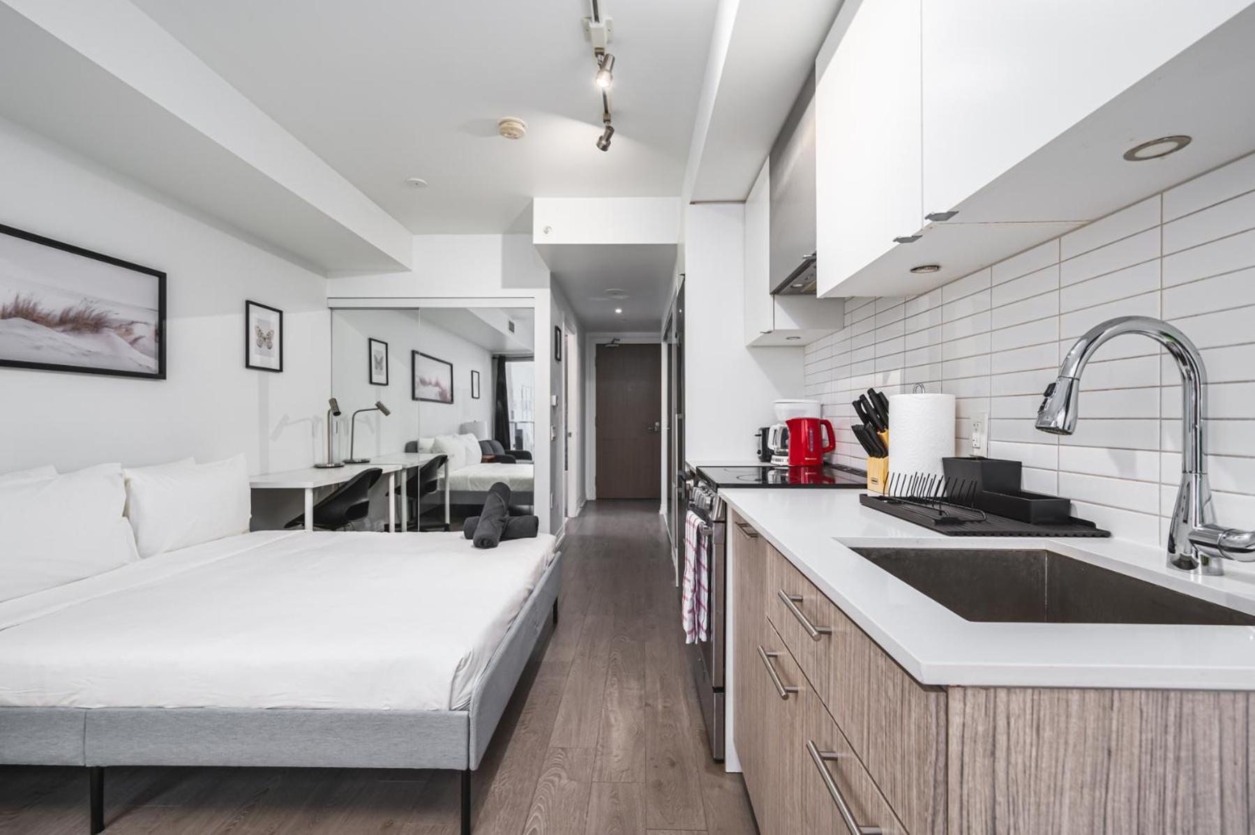 Toronto Garden Suites Экстерьер фото