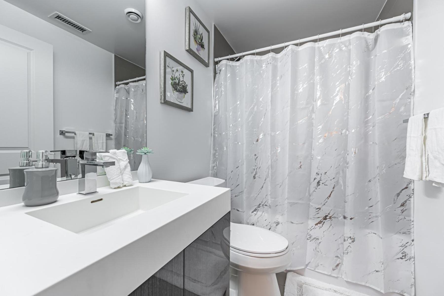 Toronto Garden Suites Экстерьер фото