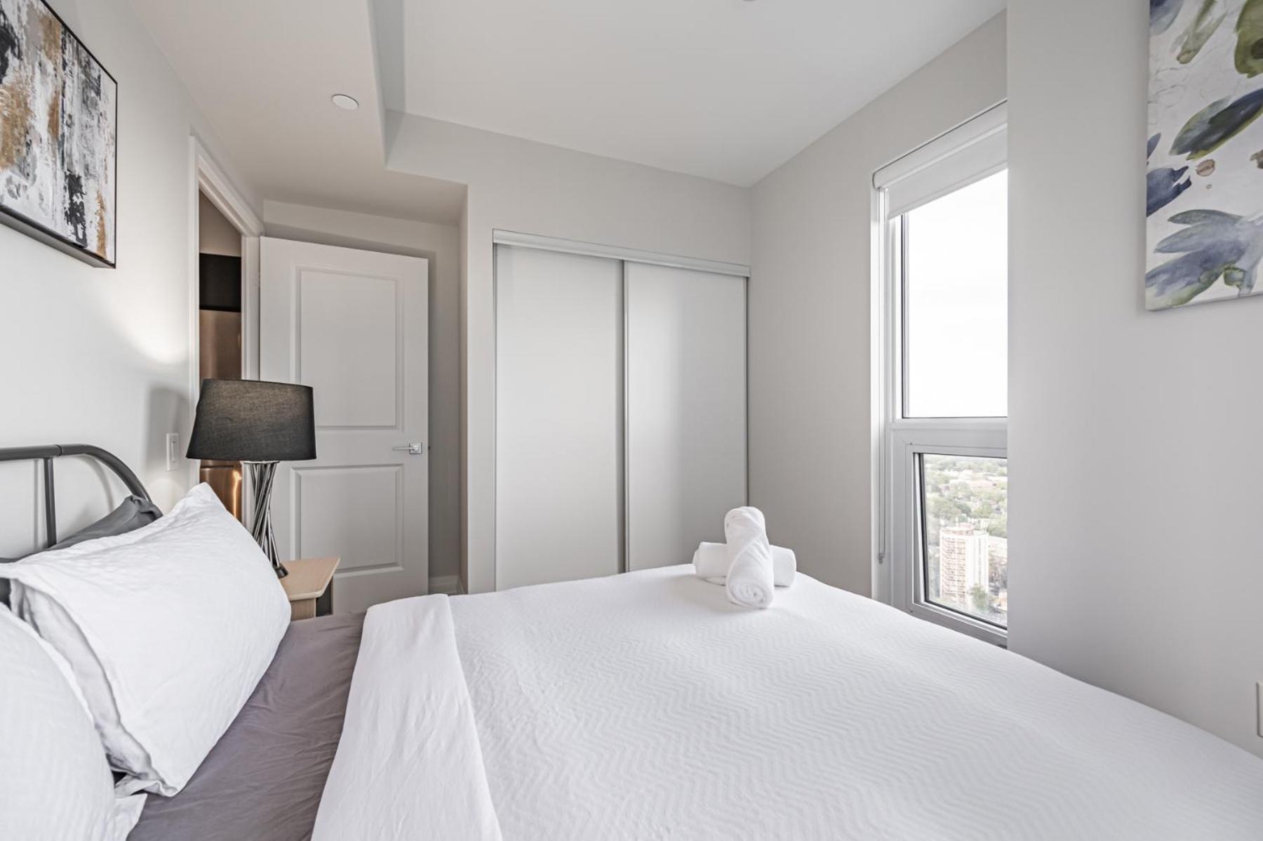Toronto Garden Suites Экстерьер фото