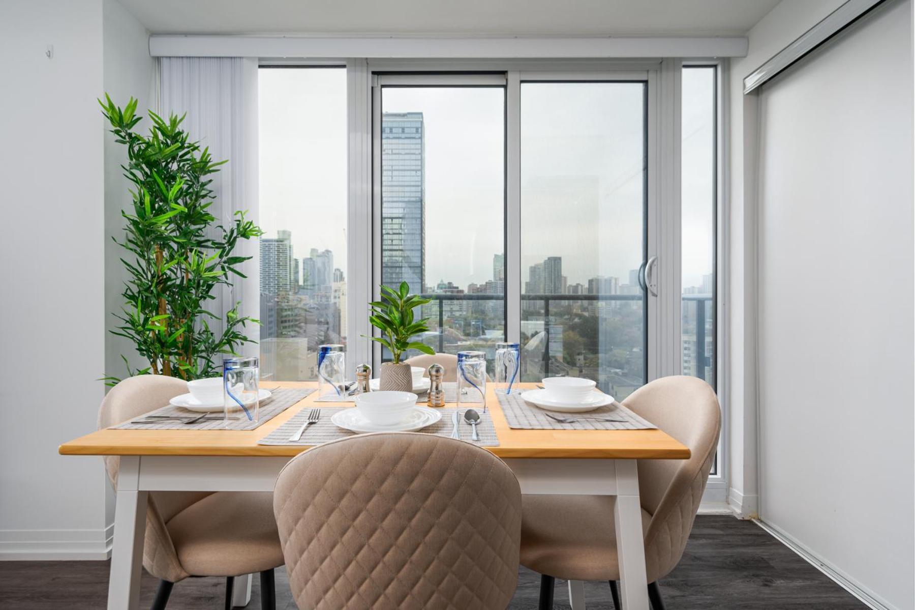 Toronto Garden Suites Экстерьер фото