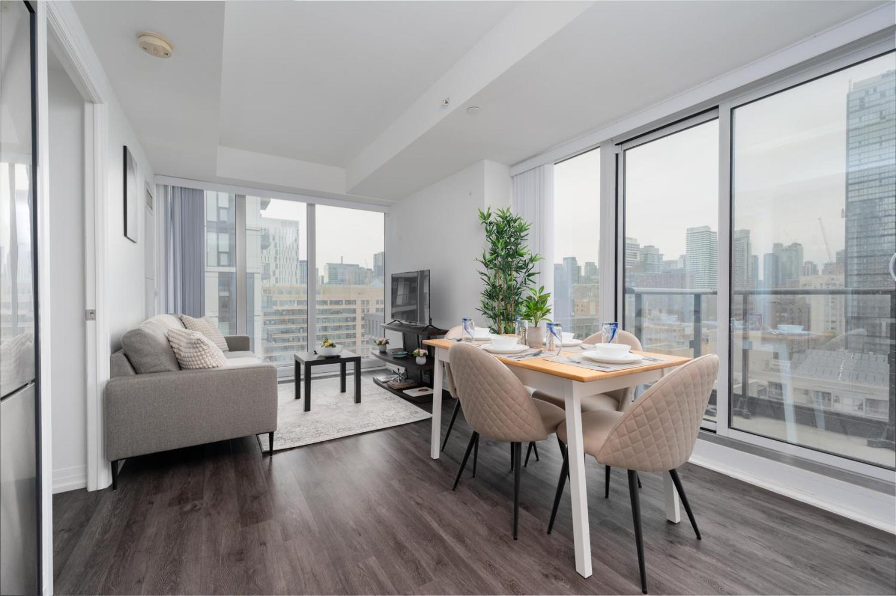 Toronto Garden Suites Экстерьер фото